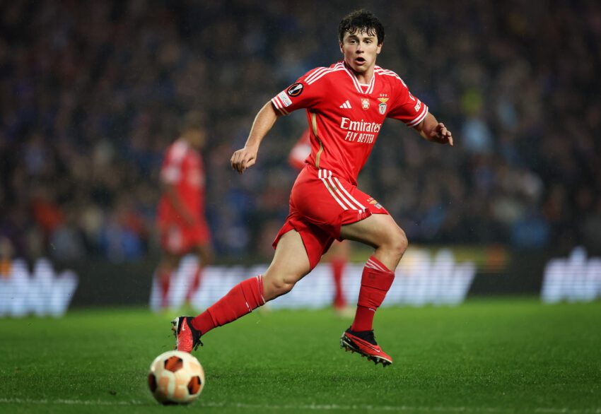 Neves
