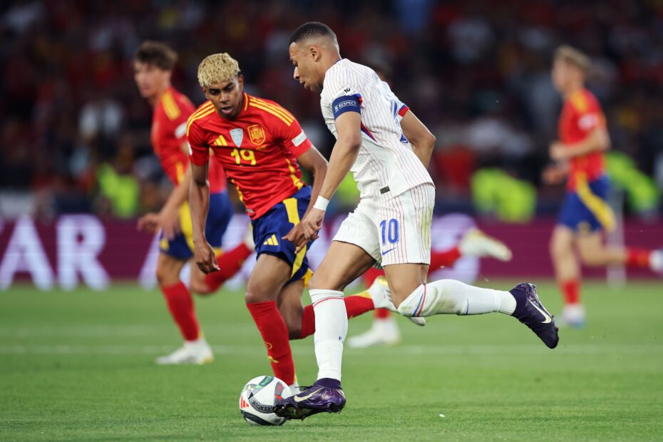Mbappé y Lamine Yamal.